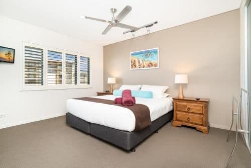 Two-Bedroom Apartment - Urban Turtle