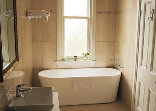 The Shangri-la Suite