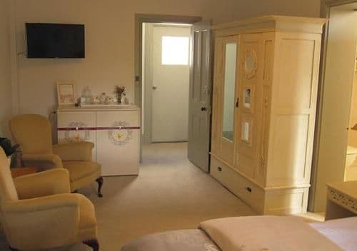The Shangri-la Suite