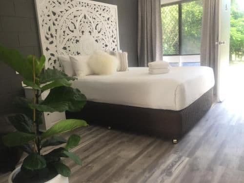 LUXURY BOHO SUITE