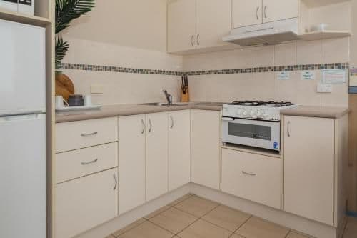 Beach View Holiday Unit (elevated) A