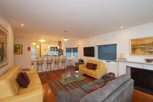 Bridport Holiday Rental2