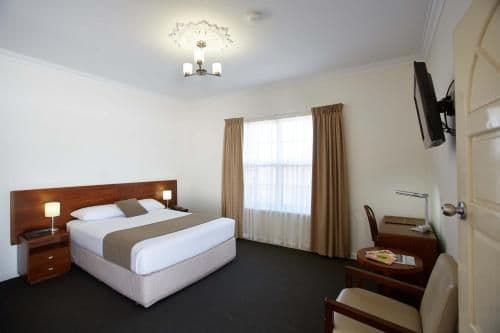 Queen Room