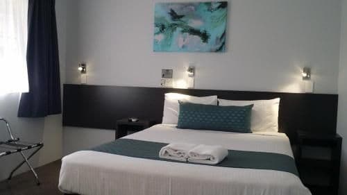 Queen Room