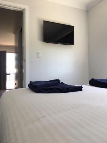 Deluxe Family Suite