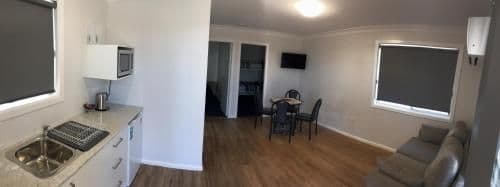 Deluxe Family Suite