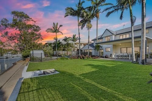 Canal Home Near Mooloolaba0
