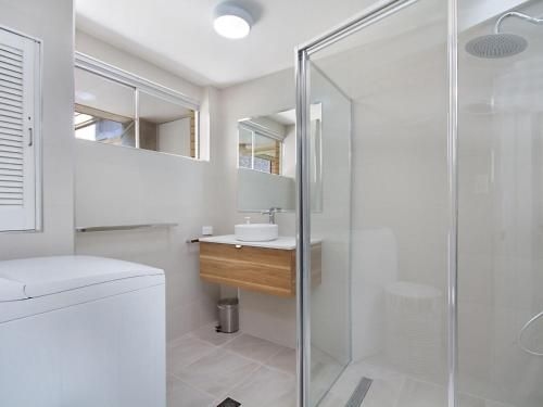 Woobera Unit 14 - On the hill overlooking Tweed Heads and Coolangatta4