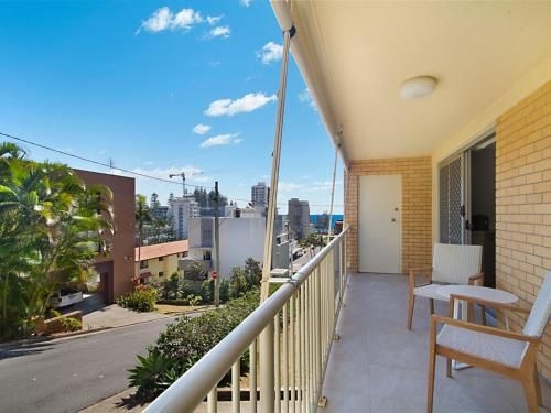 Woobera Unit 14 - On the hill overlooking Tweed Heads and Coolangatta2