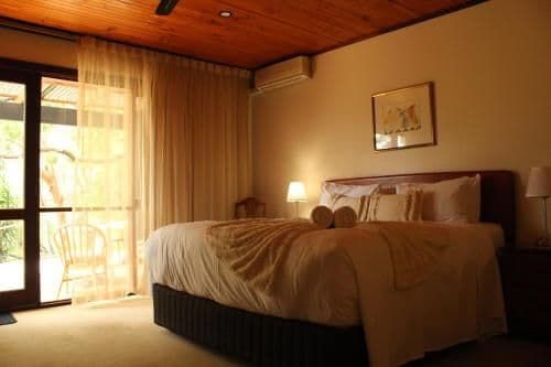 Superior King Lodge Room with a Verandah