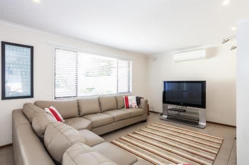 Three-Bedroom Cottage - Fishos