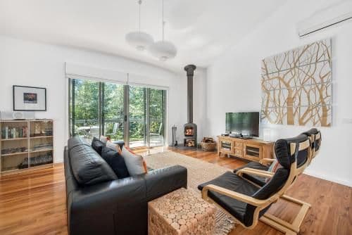 Two-Bedroom Cottage - Kingfisher
