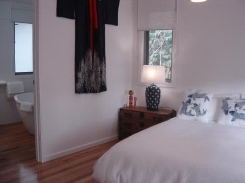 One-Bedroom Cottage - The Bower