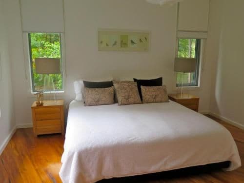 Two-Bedroom Cottage - Kingfisher