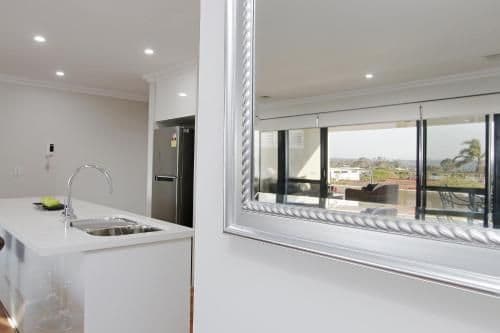 Apartment with Lake View