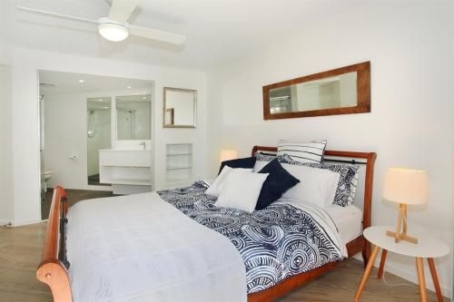 Unit 4, Coolum Cove, 1682 David Low Way Coolum Beach, 400 BOND, LINEN SUPPLIED3