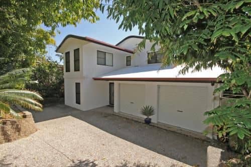 8 Springfield Avenue - Pet Friendly, Linen Included 8 Springfield Avenue - Pet Friendly, Linen Included