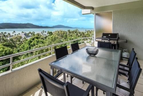 2 Bedroom Apartment with Sea View - Apartment 111