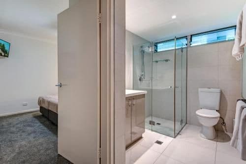2 Bedroom Apartment with Sea View - Apartment 102