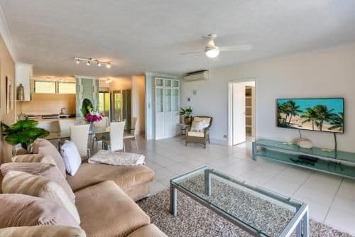 2 Bedroom apartment with sea view - Apartment 103