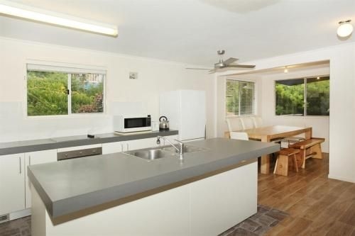 20 Scrub Road, Coolum Beach - Pet Friendly, Linen included3