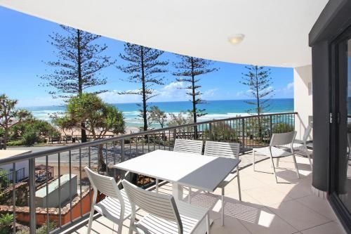 Unit 4, The Rocks, 1746 David Low Way Coolum Beach - 500 Bond0