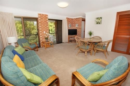Unit 7, Belander Court, 34 Perry Street Coolum Beach, AIR CONDITIONED, 400 BOND, LINEN SUPPLIED3