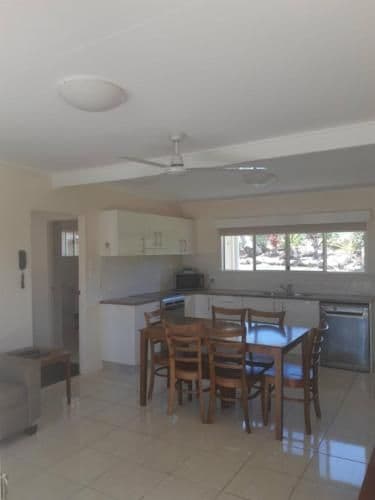 One Bedroom King Apartment