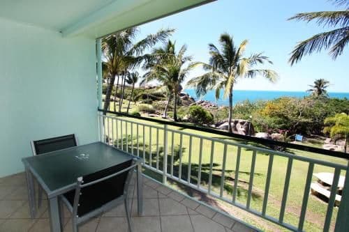 Ocean Kitchenette Spa Room
