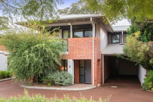 Three-Bedroom Townhouse