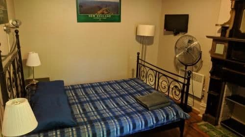 Double Room with Shared Bathroom