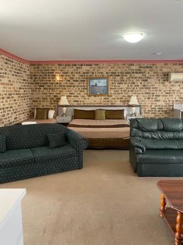 Executive Two-Bedroom Family Room