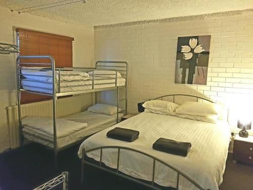One-Bedroom Apartment with Private Bathroom