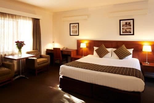 Deluxe Suite