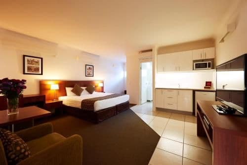 Deluxe Suite