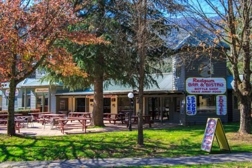 Harrietville Hotel Motel1