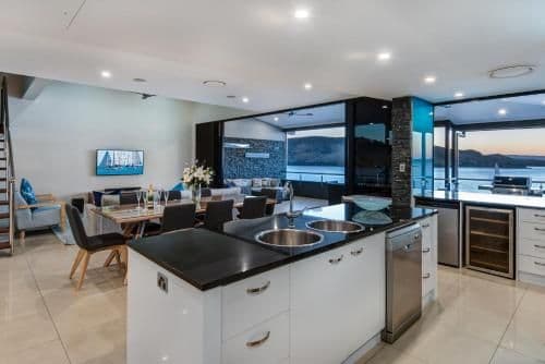 3 Bedroom Sea View apartment - Apartment 8