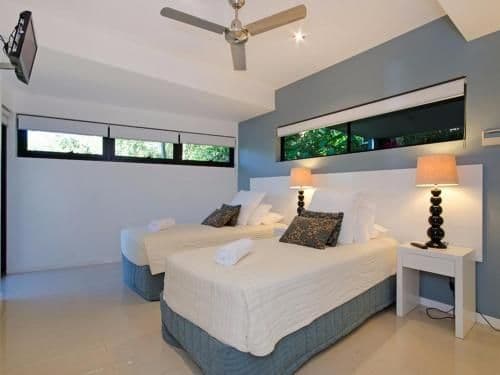 3 Bedroom Sea View Apartment - Apartment 19