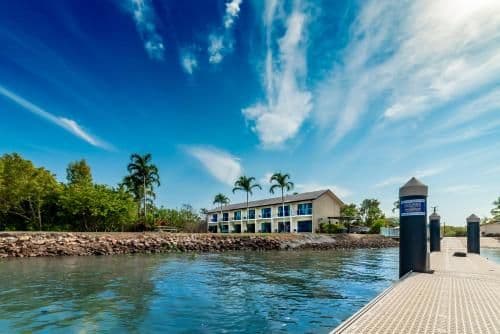 Double or Twin Motel Room - Water Front