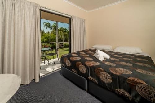 Double or Twin Motel Room - Water Front