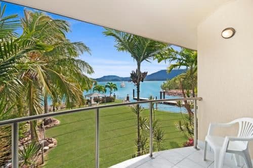 Double or Twin Motel Room - Water Front
