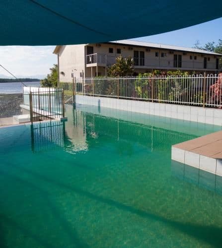 Double or Twin Motel Room - Water Front