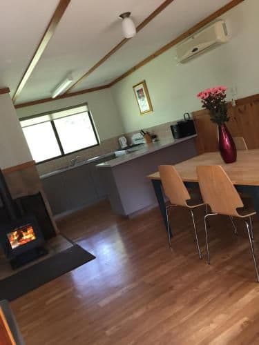 Two-Bedroom Chalet - Blue Wren