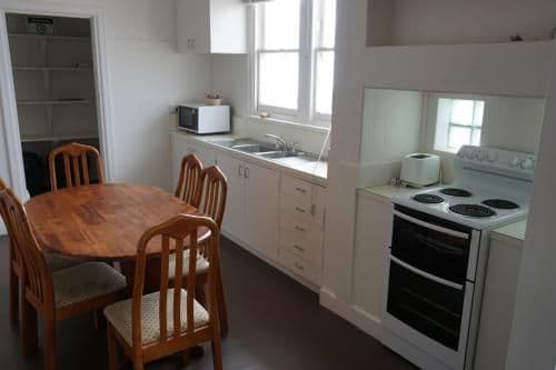 Three Bedroom Cottage - Light Keepers
