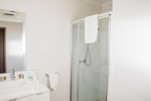 Three Bedroom Cottage - Boatmans