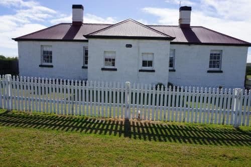 Three Bedroom Cottage - Boatmans