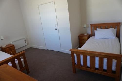 Three Bedroom Cottage - Boatmans