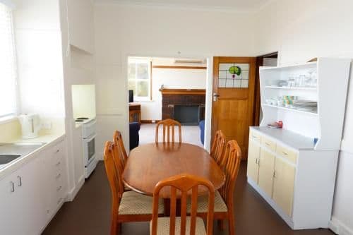Three Bedroom Cottage - Light Keepers