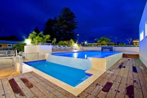 Lakeview Waterfront Apartment