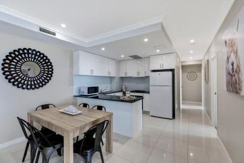 Lakeview Waterfront Apartment